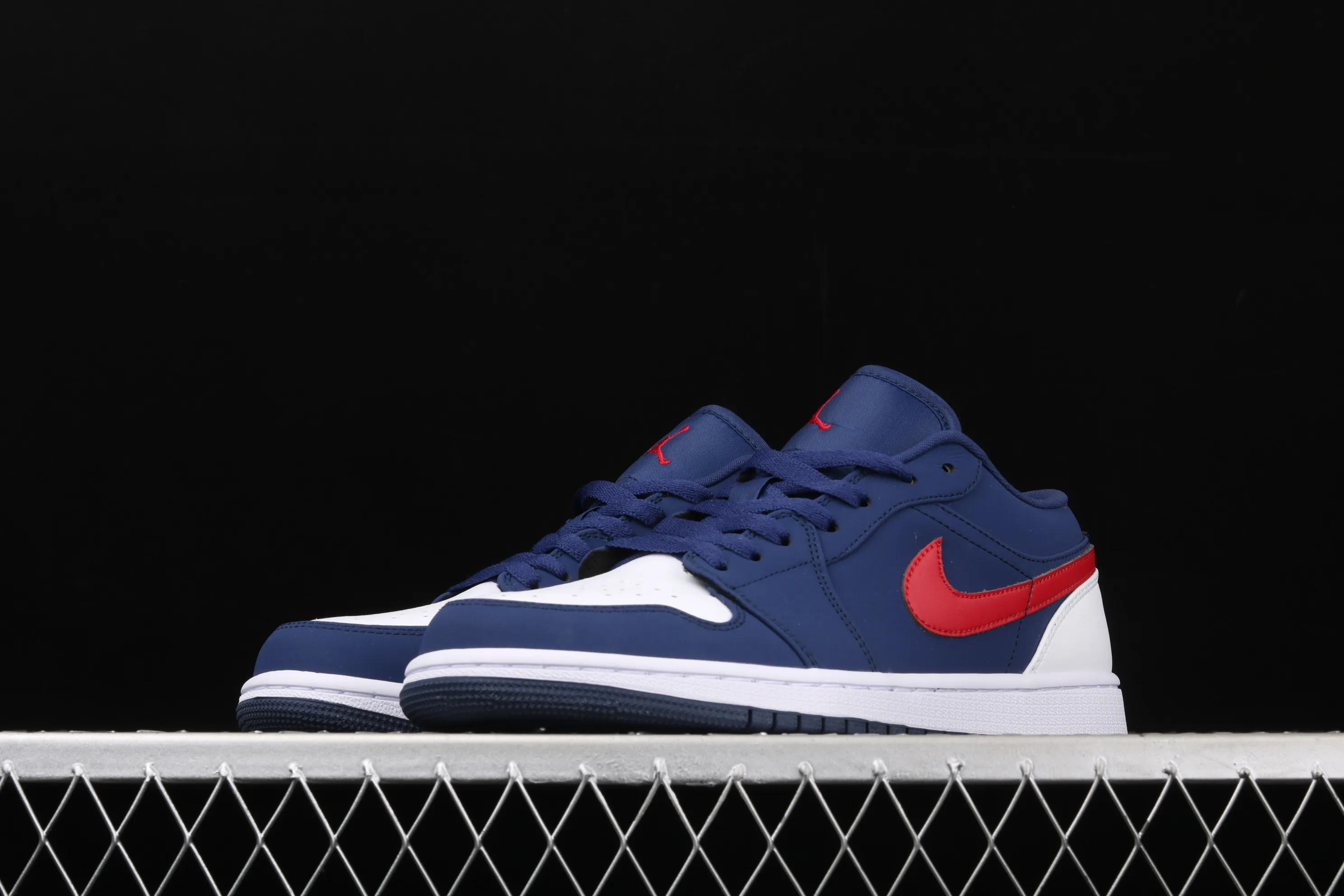 All categories Air Jordan Jordan series basketball shoes Air Jordan 1 Low Air Jordan 1 Low AJ1 Joe 1 low-top cultural and leisure sports sneakers CZ8454-400